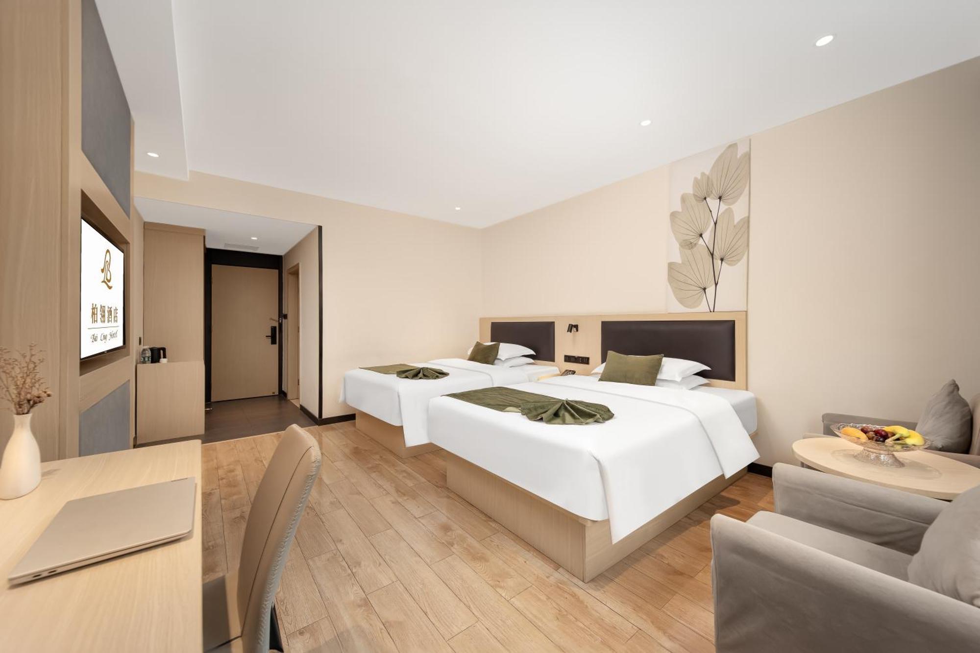 Bai Ling Hotel Nanning Exterior photo